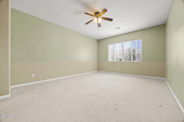 13418 Giro Drive, Bakersfield CA: https://media.crmls.org/mediaz/4a1e9c3d-4d3e-4e2e-ab76-3a212b13955a.jpg