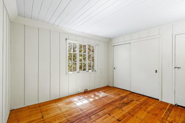 0 Santa Fe 6 SW of Ocean Avenue, Carmel CA: https://media.crmls.org/mediaz/4a1feb85-b196-459e-91db-f63a963493d0.jpg