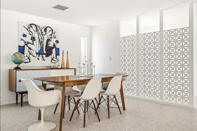 165 S Avenida Elenora, Palm Springs, CA 92262