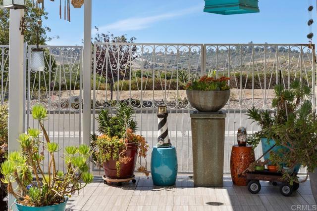 Detail Gallery Image 7 of 32 For 3552 Bartlett Ave, Oceanside,  CA 92057 - 2 Beds | 2 Baths