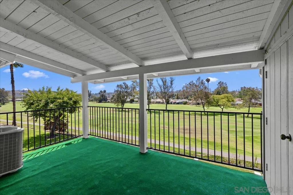 1984 Fairway Circle - photo 12