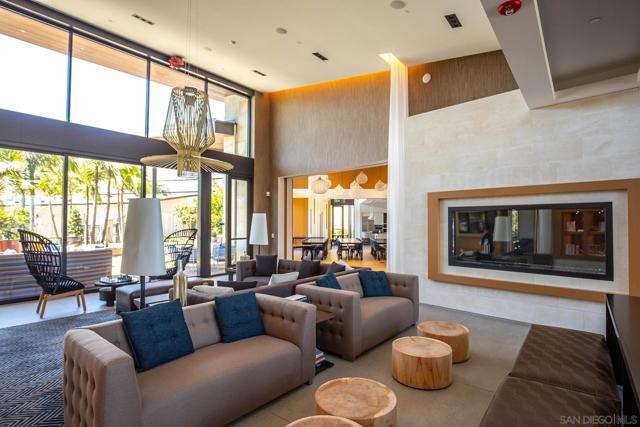 2921 Via Alta Pl, San Diego CA: https://media.crmls.org/mediaz/4a209e9f-bf51-4f53-8eff-217e09bcd385.jpg