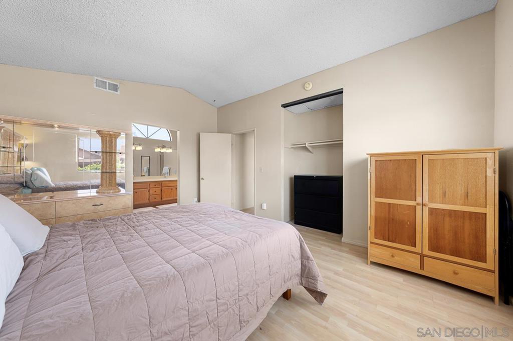 MLS #250032426SD image #18