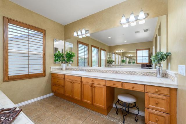 Detail Gallery Image 19 of 43 For 650 Charleston Pl, Ventura,  CA 93004 - 4 Beds | 3 Baths