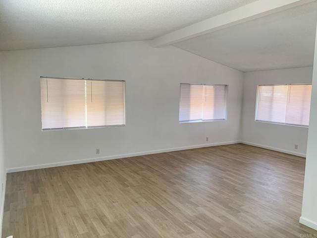 Detail Gallery Image 5 of 20 For 33235 Zeiders Rd, Menifee,  CA 92584 - 2 Beds | 2 Baths