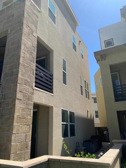 5808 Nugget Way, Dublin CA: https://media.crmls.org/mediaz/4a24a5b6-4d4c-4a33-bed8-84ee250220f2.jpg