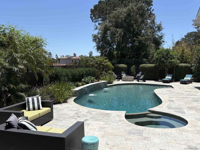 675 Silvergate Ave, San Diego CA: https://media.crmls.org/mediaz/4a25a165-795e-4d8a-baf8-605cd055d4eb.jpg