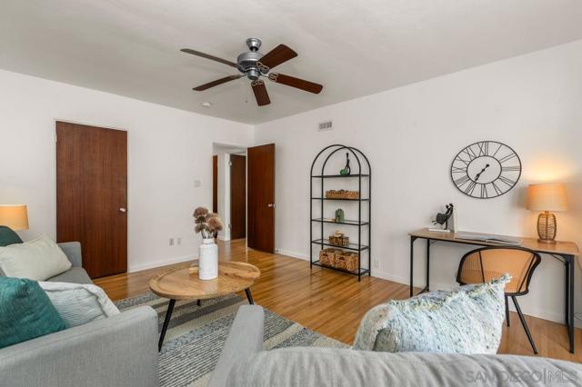 Image 17 of 32 For 5252 Marlborough Dr