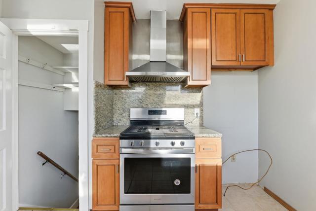 2801 Bartlett Street, Oakland CA: https://media.crmls.org/mediaz/4a27bd6a-4944-4699-a6aa-7d681672d1c9.jpg