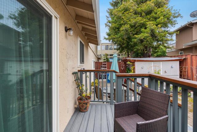 1540 Seascape Boulevard, Aptos CA: https://media.crmls.org/mediaz/4a27d22f-5d41-436d-8b21-0c37aadc4f3b.jpg