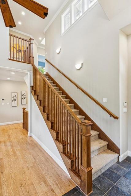 23583 Summit Road, Los Gatos CA: https://media.crmls.org/mediaz/4a288313-a490-4b9d-b32a-60b1af386484.jpg