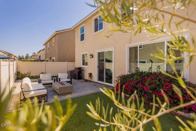 Detail Gallery Image 21 of 32 For 354 Autumn Path Ln, Santa Paula,  CA 93060 - 3 Beds | 2/1 Baths