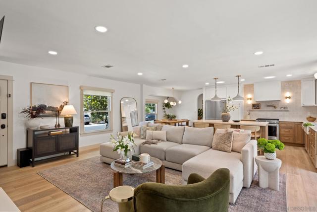 4725 Adams Ave, San Diego CA: https://media.crmls.org/mediaz/4a2ab922-9f53-4d29-ba13-6516905aebcc.jpg
