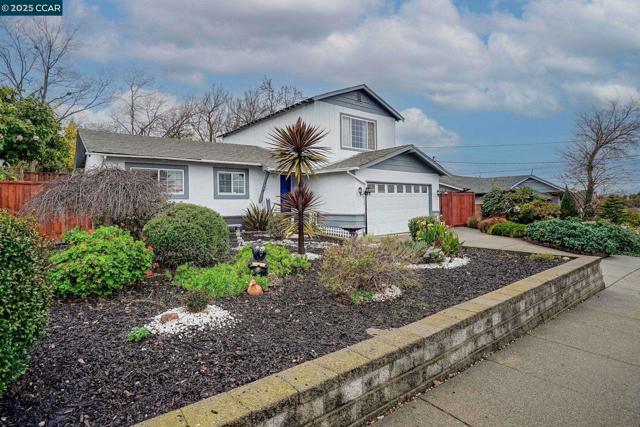 Image 1 of 46 For 2279 Saint George Dr