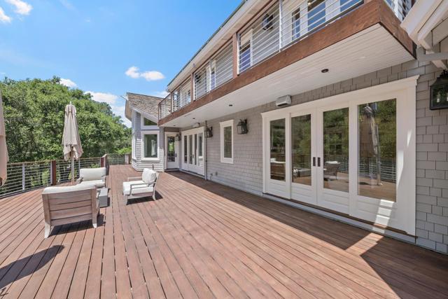 3 Vintage Court, Woodside CA: https://media.crmls.org/mediaz/4a2bbf76-4f83-463e-9e32-f354ce4a506e.jpg