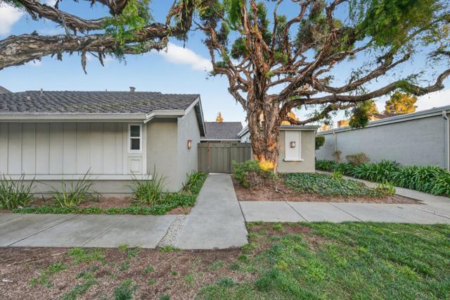 1342 Star Bush Lane, San Jose CA: https://media.crmls.org/mediaz/4a2bd200-66a7-4096-b343-56d43a96339f.jpg