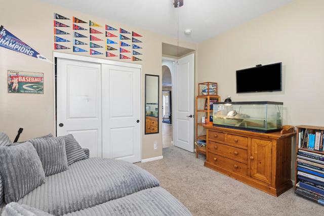 Image 13 of 27 For 653 Calle Vibrante