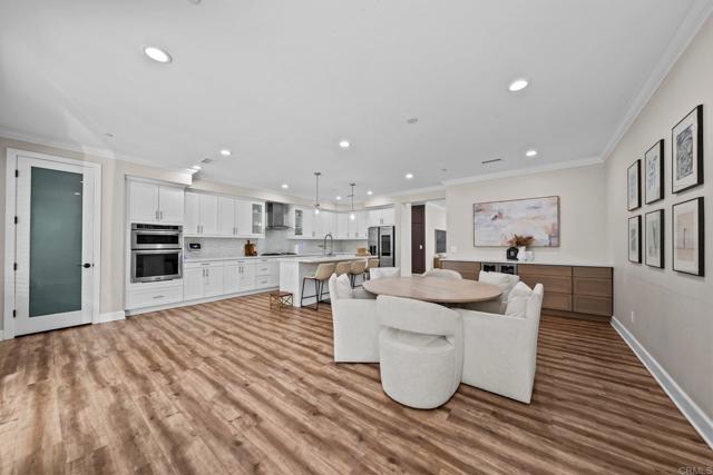 40359 Heirloom Court, Murrieta CA: https://media.crmls.org/mediaz/4a2d3cf2-edbc-4b46-93d6-dea2f190c06c.jpg