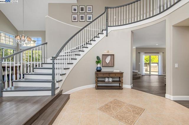 Image 8 of 49 For 2839 Victoria Ridge Ct