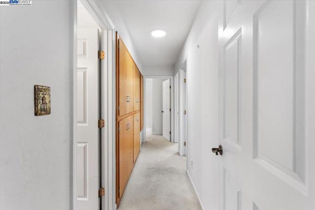 3491 Middleton Ave, Castro Valley CA: https://media.crmls.org/mediaz/4a2fecb9-e815-48f3-bfd8-fe44c2fa1360.jpg