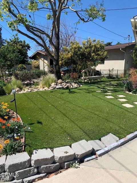 Detail Gallery Image 3 of 3 For 5015 Verwood Ave, Glendale,  CA 91214 - 3 Beds | 2/1 Baths