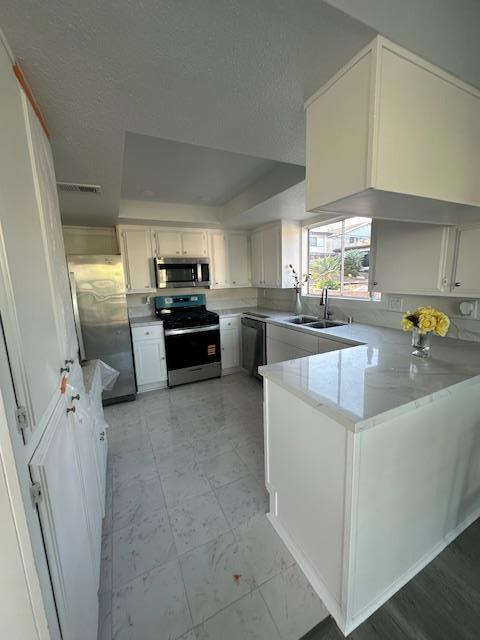 33831 Malaga Drive, Dana Point CA: https://media.crmls.org/mediaz/4a3017c3-7b3d-473a-b677-c885a1431eec.jpg