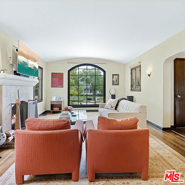 MLS #26814095 image #6