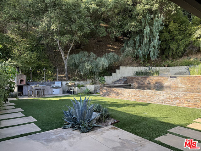 Lush Private Rear Yard