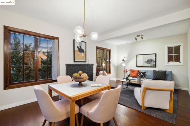 2633 Benvenue, Berkeley CA: https://media.crmls.org/mediaz/4a31efac-abfa-4afd-833d-2ac981b6595a.jpg
