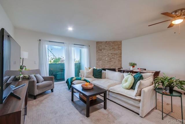 168 S Pierce Street, El Cajon CA: https://media.crmls.org/mediaz/4a3227d6-bb8b-4ee0-b365-8d66f229d720.jpg