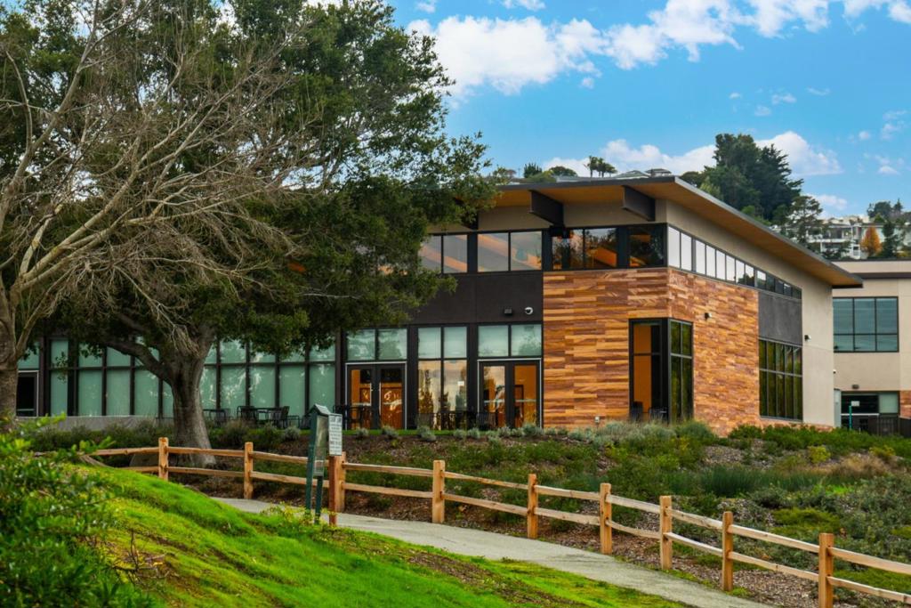 MLS #ML82008343 image #7