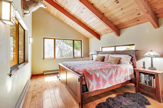 855 Oak Ridge Road, Los Gatos CA: https://media.crmls.org/mediaz/4a332cd3-91b9-4fef-8387-eae12b9993a9.jpg