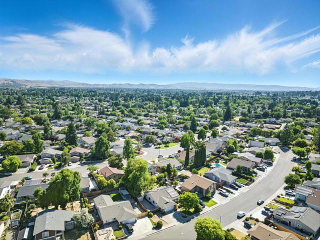 5241 Felicia Avenue, Livermore CA: https://media.crmls.org/mediaz/4a336b7c-f7b4-4972-b9e9-08ea2cfaf8bc.jpg