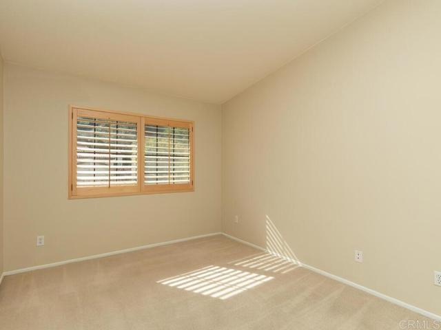 Detail Gallery Image 27 of 40 For 1718 Tecalote Dr #14,  Fallbrook,  CA 92028 - 3 Beds | 2/1 Baths