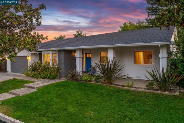 3139 Stinson Cir, Walnut Creek CA: https://media.crmls.org/mediaz/4a34ffd4-64b7-4a88-b26a-5593357ed4bd.jpg