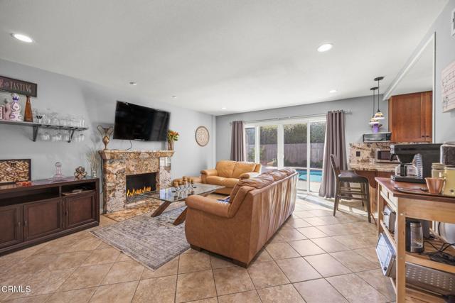 Detail Gallery Image 25 of 48 For 9542 Halifax St, Ventura,  CA 93004 - 5 Beds | 3 Baths