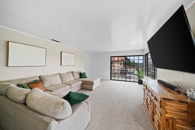 Home for Sale in Spring Valley