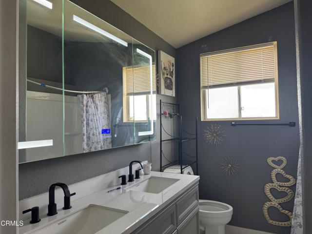 Detail Gallery Image 16 of 23 For 40148 La Cota Dr, Palmdale,  CA 93550 - 3 Beds | 2/1 Baths