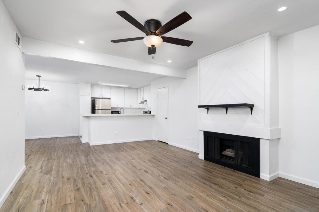 9249 Village Glen Dr.