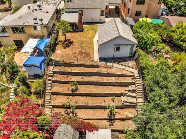 4127 Scandia Way, Los Angeles CA: https://media.crmls.org/mediaz/4a379326-5253-4e81-a980-be5694b2544f.jpg