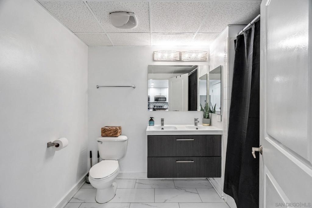 1080 Park Blvd - photo 18