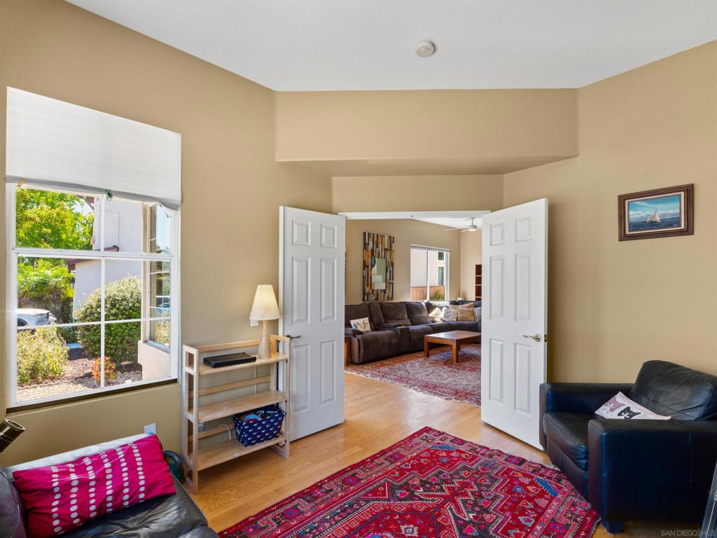12420 Whispering Tree Ln - photo 6