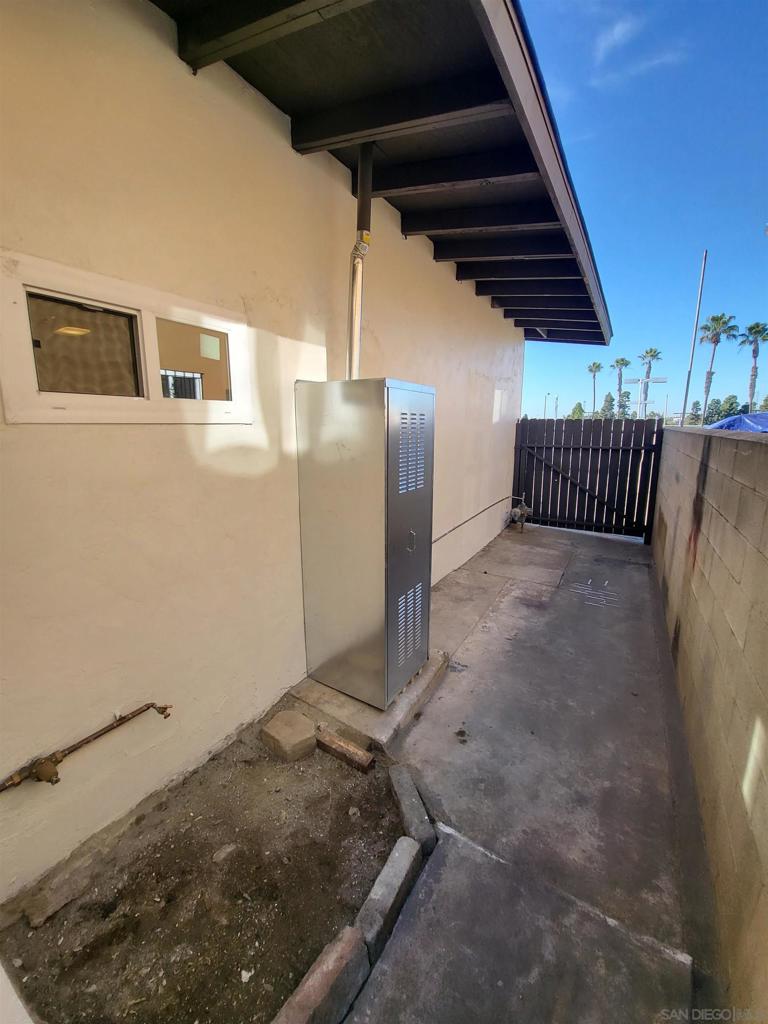 MLS #250032799SD image #35