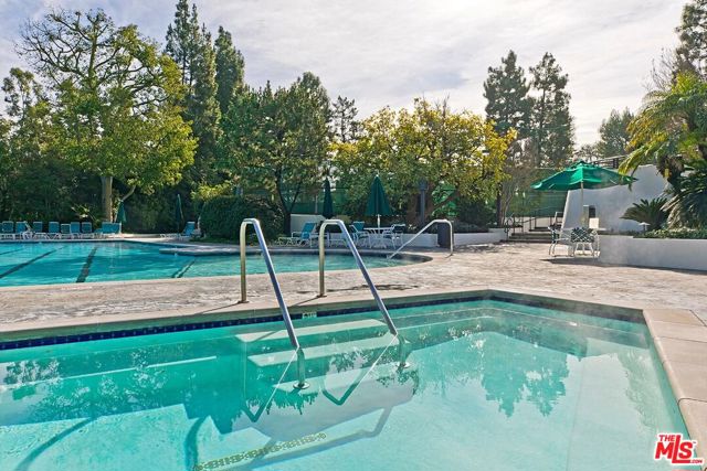 2968 Nicada Drive, Los Angeles CA: https://media.crmls.org/mediaz/4a3d590c-a617-4f42-974d-2be4fcf2e952.jpg