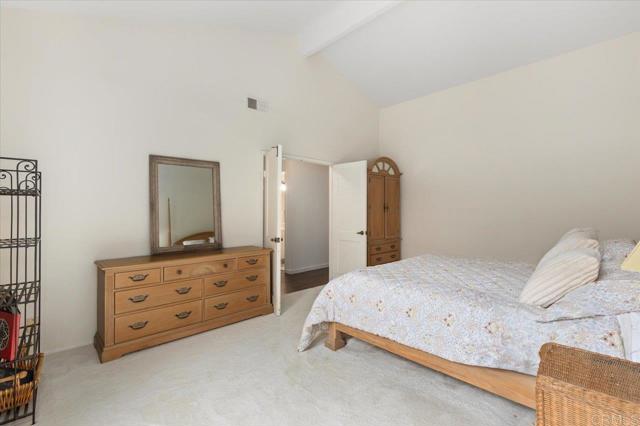 1209 La Verde Lane, San Marcos CA: https://media.crmls.org/mediaz/4a3e2509-3a5e-4a8c-b24a-a04f7dda4086.jpg
