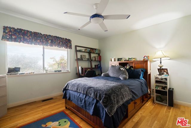 6847 Crest Road, Rancho Palos Verdes, California 90275, 4 Bedrooms Bedrooms, ,3 BathroomsBathrooms,Residential,Sold,Crest,25498791