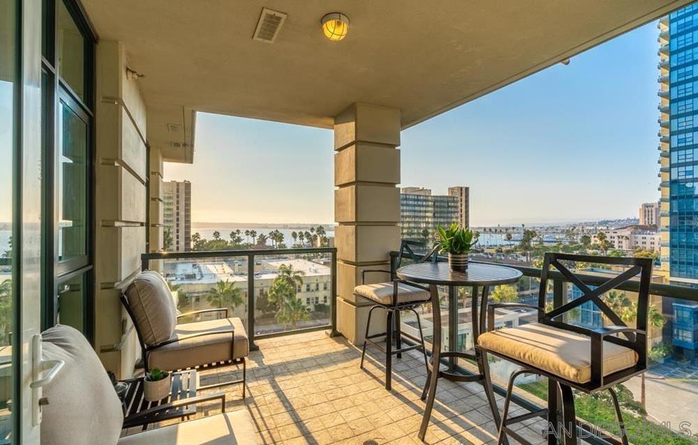 1205 Pacific Highway #803