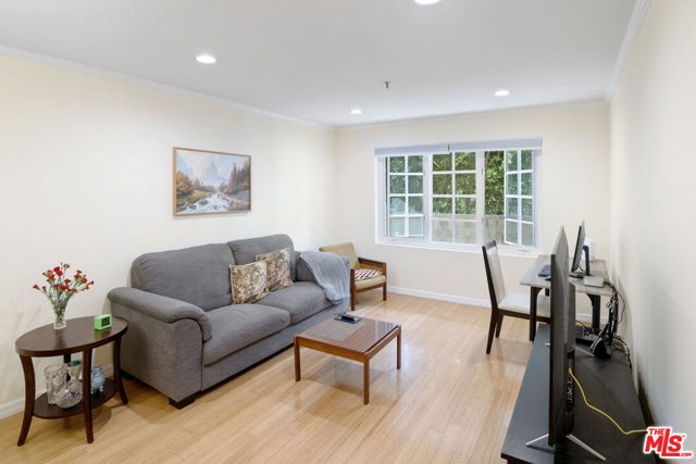 1040 4th Street, 108 photo 5