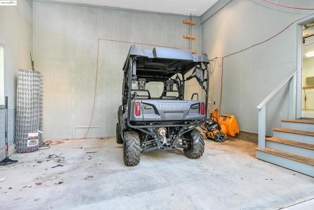 16096 Parkridge Ave, Sonora CA: https://media.crmls.org/mediaz/4a40bdd4-14f1-40ec-b8ef-c6ea6276aefa.jpg