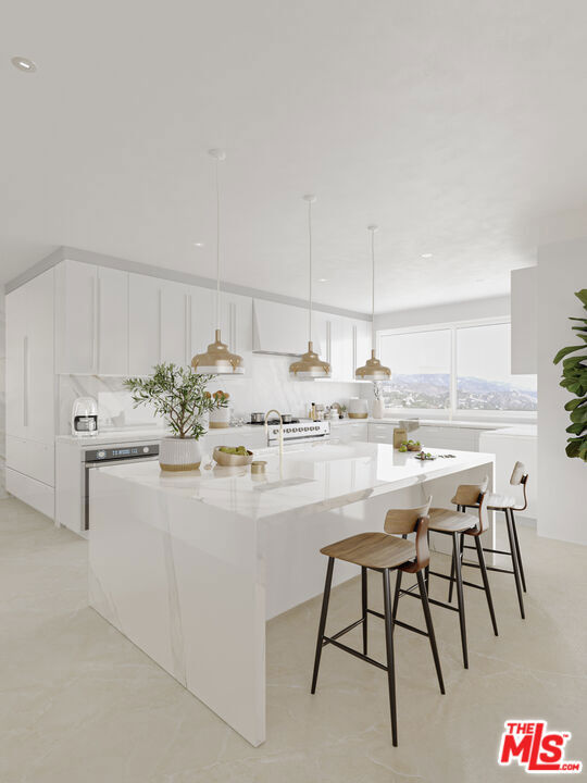 28901 Selfridge Drive, Malibu CA: https://media.crmls.org/mediaz/4a41b32f-6c74-43e4-9906-3846c5a80b45.jpg